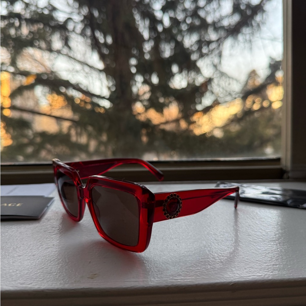 NEW Versace Red Designer Sunglasses - Picture 6 of 8